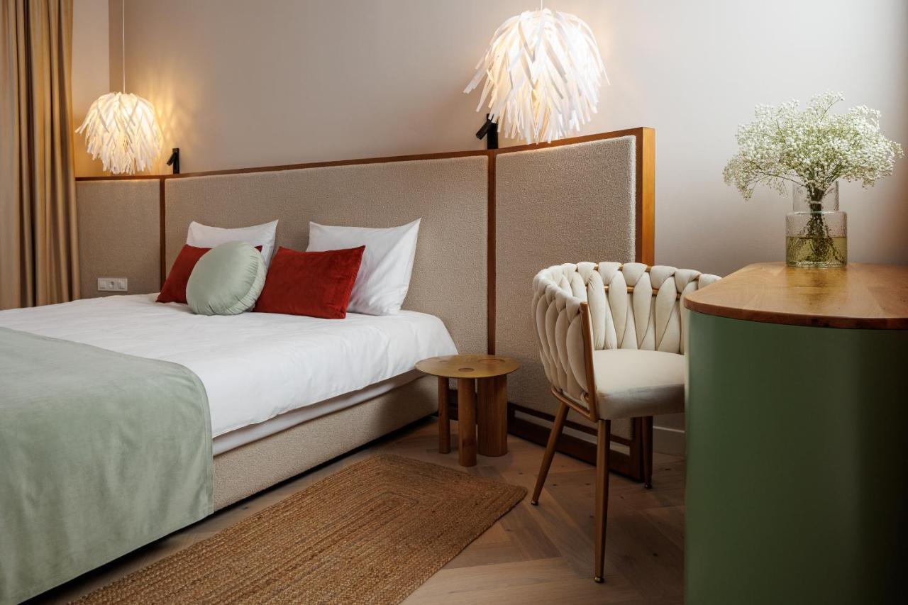 Aries' Collection Luxury Suites Брашов Екстер'єр фото