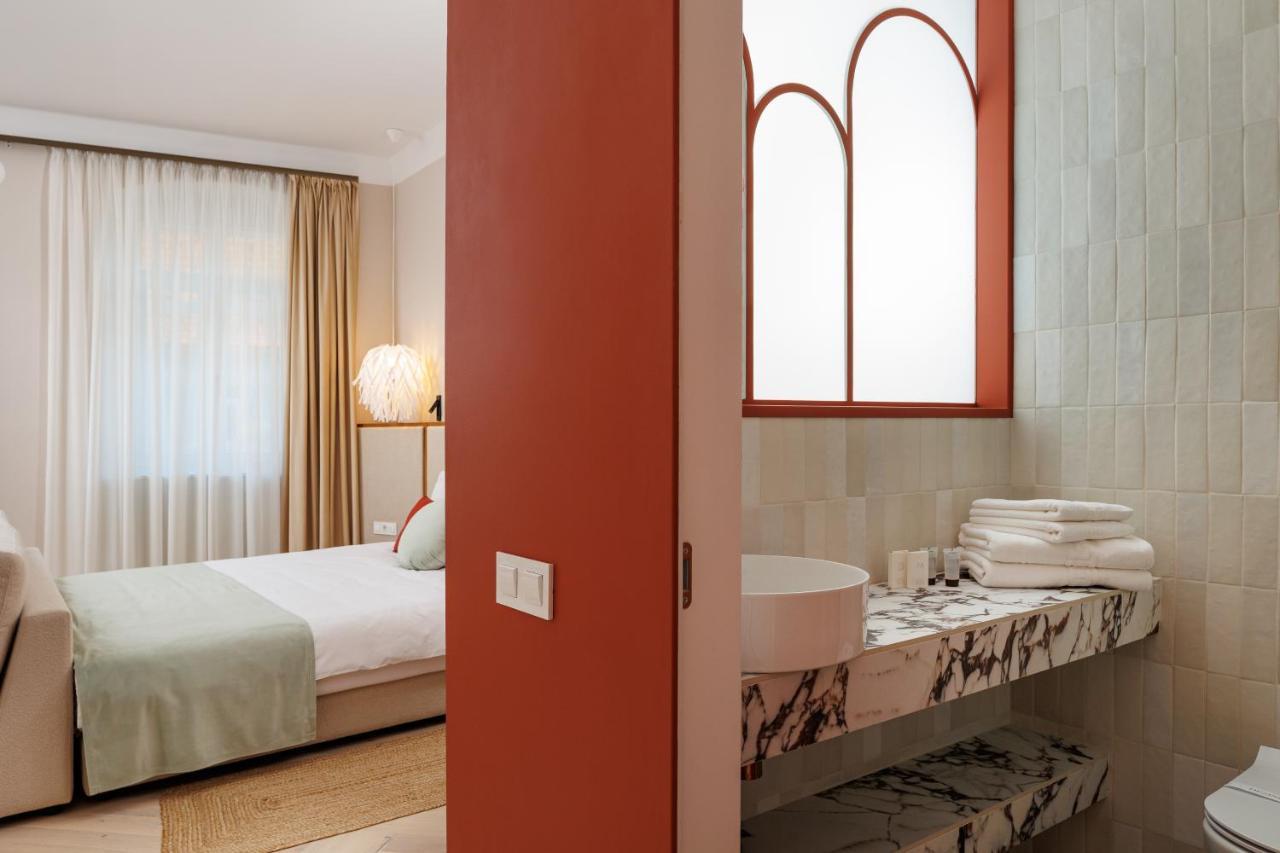 Aries' Collection Luxury Suites Брашов Екстер'єр фото